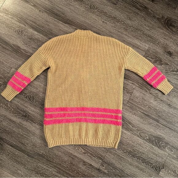 Niccolani Cardigan Sweater - Picture 8 of 8